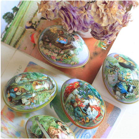 Fairytale Tin Easter Eggs of Alice's in Wonderland for kids - Click Image to Close